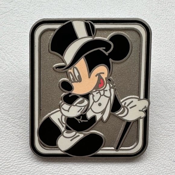 WDW Formal Mickey Cast Lanyard Series Tuxedo Top Hat Disney Pin 11274 - Picture 4 of 6